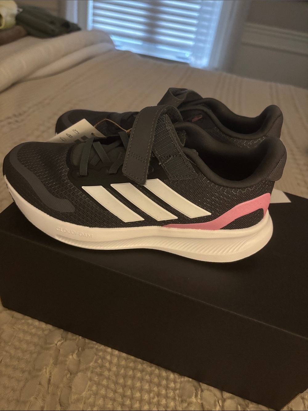 adidas Kids Gray & Pink Cloudfoam Sneakers